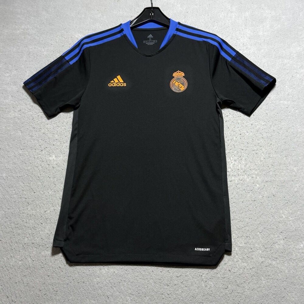 REAL MADRID 2021/2022 TRAINING FOOTBALL SHIRT ADIDAS SIZE MENS SMALL